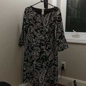 NWT 3/4 length bell sleeve, black and white dress